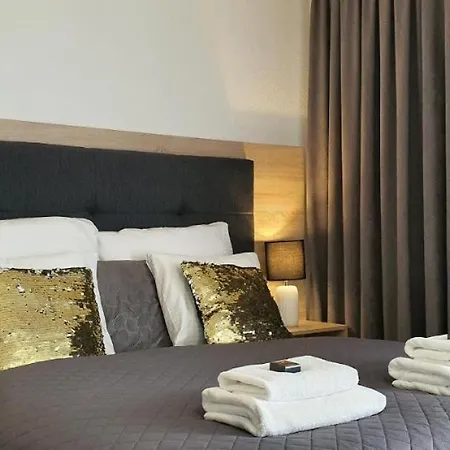 Penzion Royal & - Jacuzzi, Sauna, Melex Na Plaze, Masaze, Z Kuchnia, Widok Na Zalew Wislany Krynica Morska