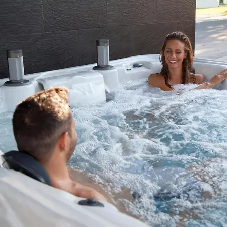 Royal & - Jacuzzi, Sauna, Melex Na Plaze, Masaze, Z Kuchnia, Widok Na Zalew Wislany Krynica Morska