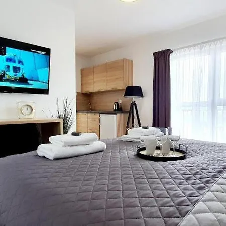 Penzion Royal & - Jacuzzi, Sauna, Melex Na Plaze, Masaze, Z Kuchnia, Widok Na Zalew Wislany Krynica Morska
