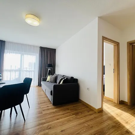 Penzion Royal & - Jacuzzi, Sauna, Melex Na Plaze, Masaze, Z Kuchnia, Widok Na Zalew Wislany