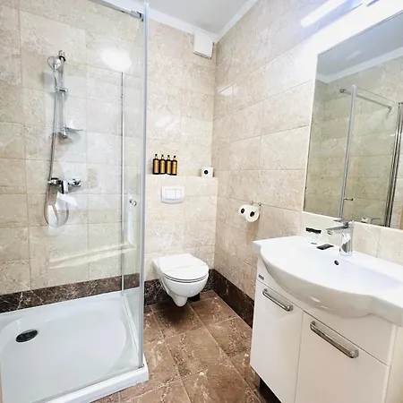 Penzion Royal & - Jacuzzi, Sauna, Melex Na Plaze, Masaze, Z Kuchnia, Widok Na Zalew Wislany Krynica Morska