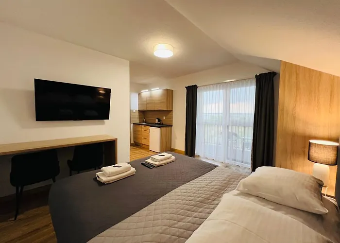 Royal Villa Resort - Jacuzzi, Melex Na Plaze, Apartamenty Z Kuchnia, Widok Na Zalew Wislany Pensionat