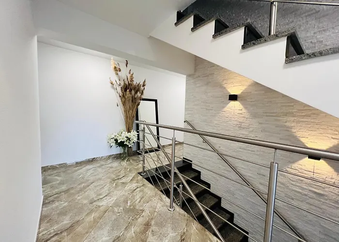 Royal Villa Resort - Jacuzzi, Melex Na Plaze, Apartamenty Z Kuchnia, Widok Na Zalew Wislany Pensionat Krynica Morska