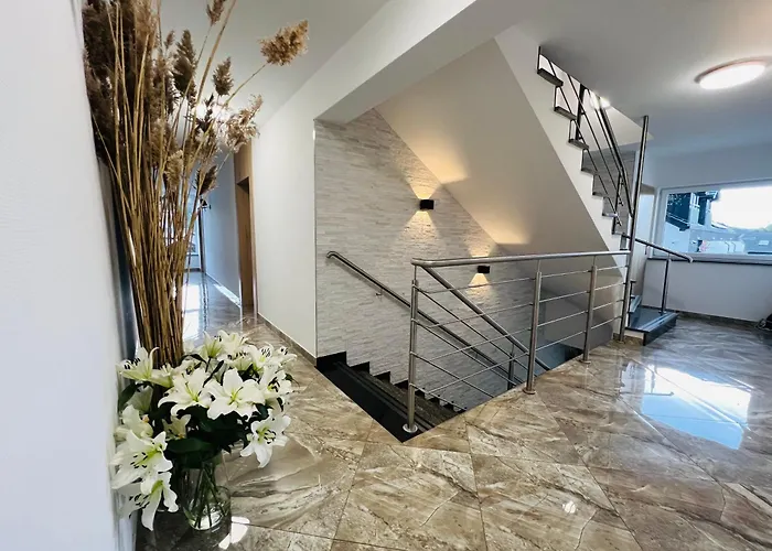 Royal & - Z Widokiem Na Zalew Wislany 3* Krynica Morska