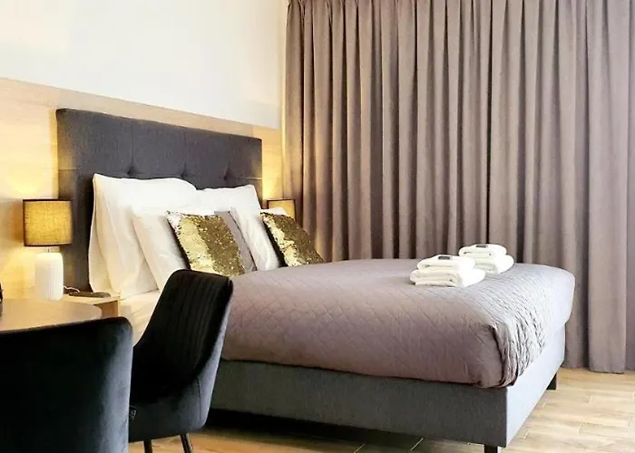 Royal Villa Resort - Jacuzzi, Melex Na Plaze, Apartamenty Z Kuchnia, Widok Na Zalew Wislany